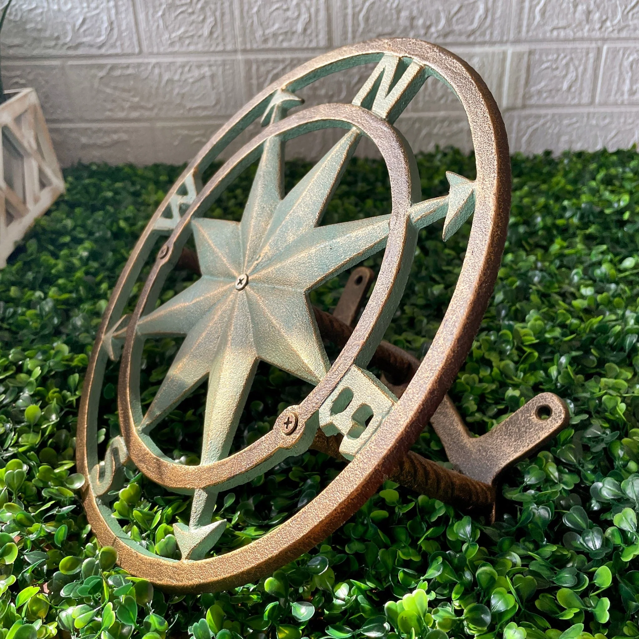Cast Iron Nautical Compass Rose Wall Mounted Decorative Hanging Garden Hose Holder Verdigris Green Finish - Image 5