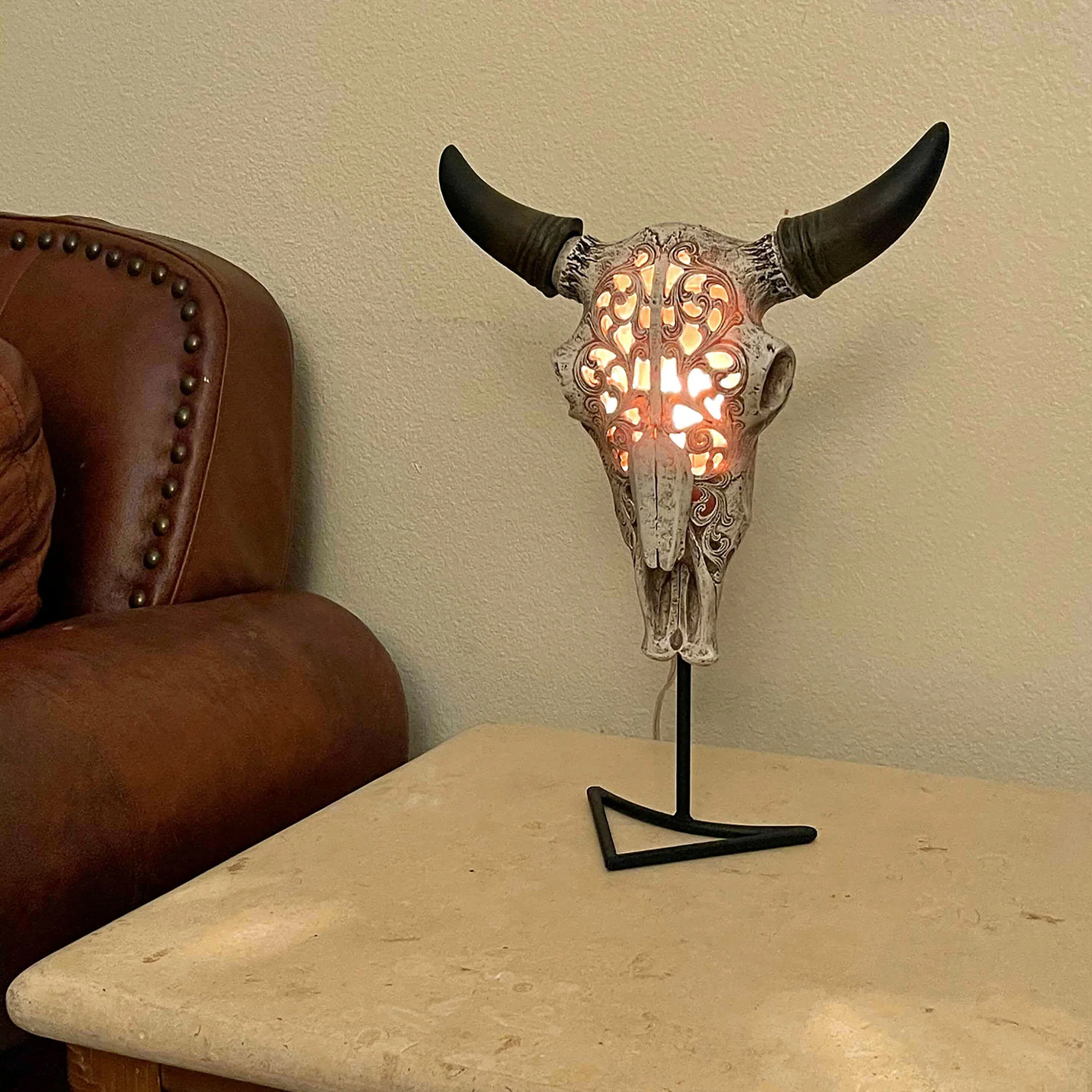 Western Steer Skull Wall Or Table Accent Lamp w/ Removable Metal Stand & LED Bulb - Image 8