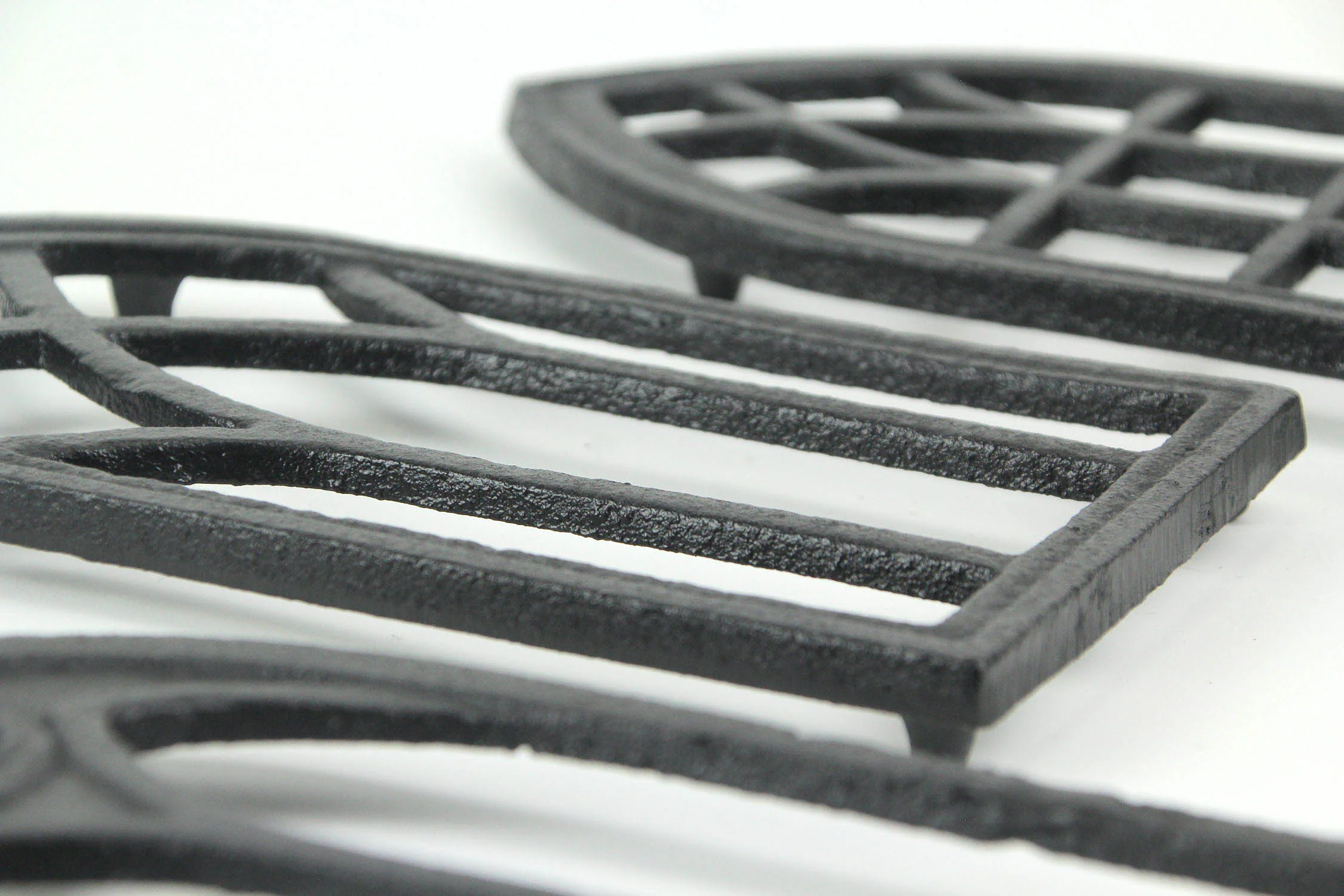 Set of 3 Black Cast Iron Gothic Cathedral Window Design Kitchen Trivets Decorative Wall Hangings - Image 7