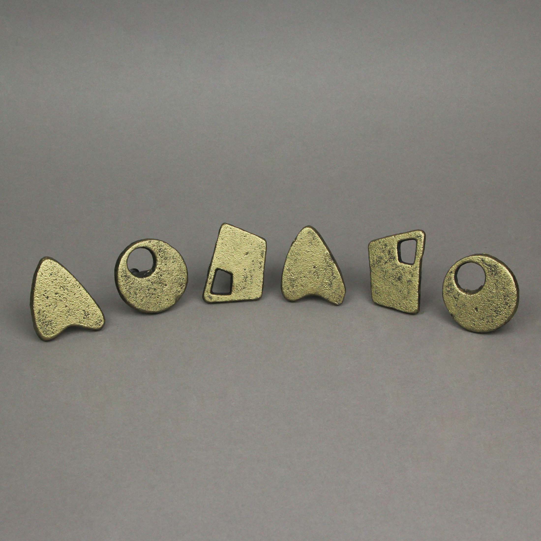 Set of 6 Antique Gold Finish Mid Century Modern Atomic Shape Cast Iron Drawer Pull Cabinet Knobs - Image 11