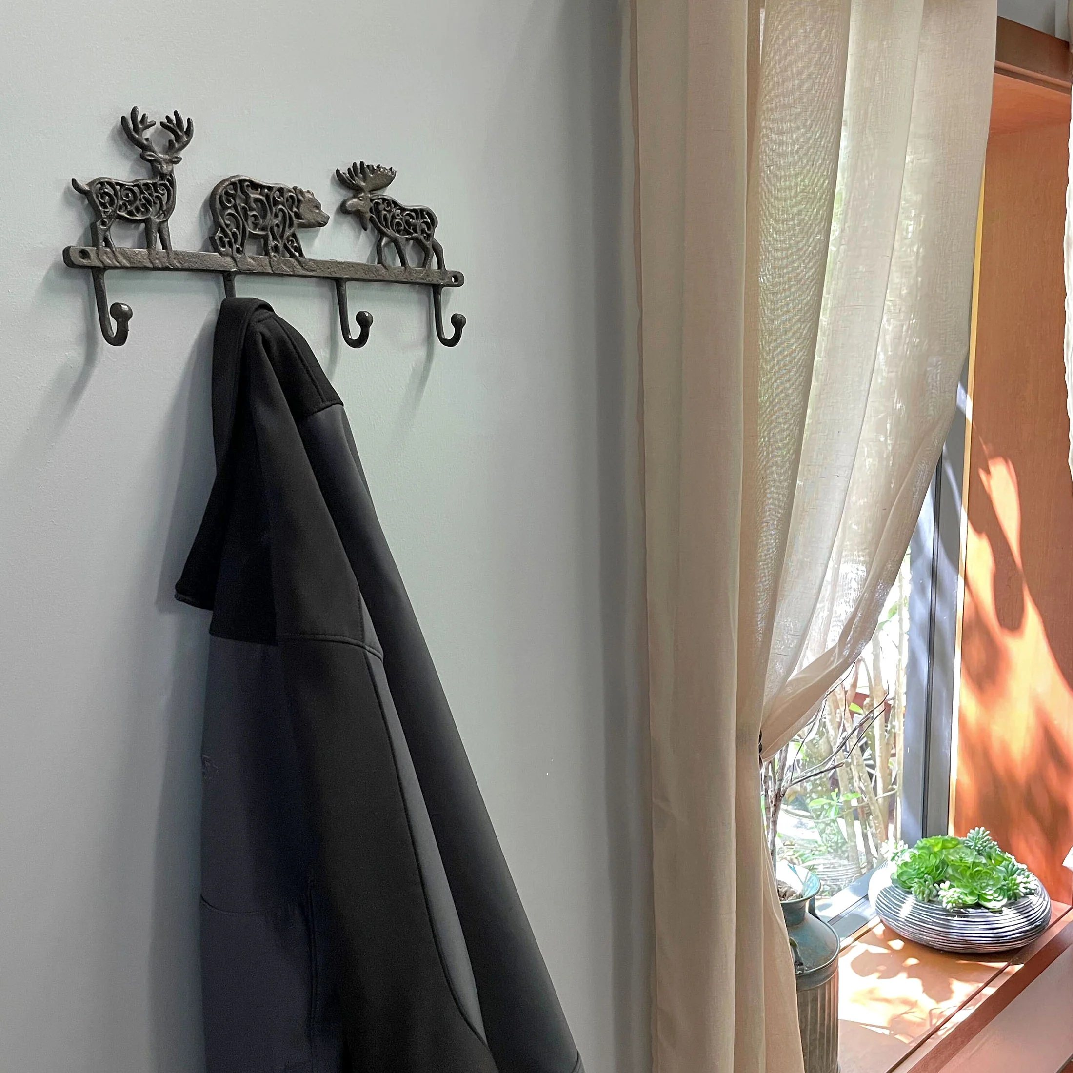 Cast Iron Moose Bear Deer Hook Rack Wall Mounted Coat Holder Cabin Home Decor - Image 4