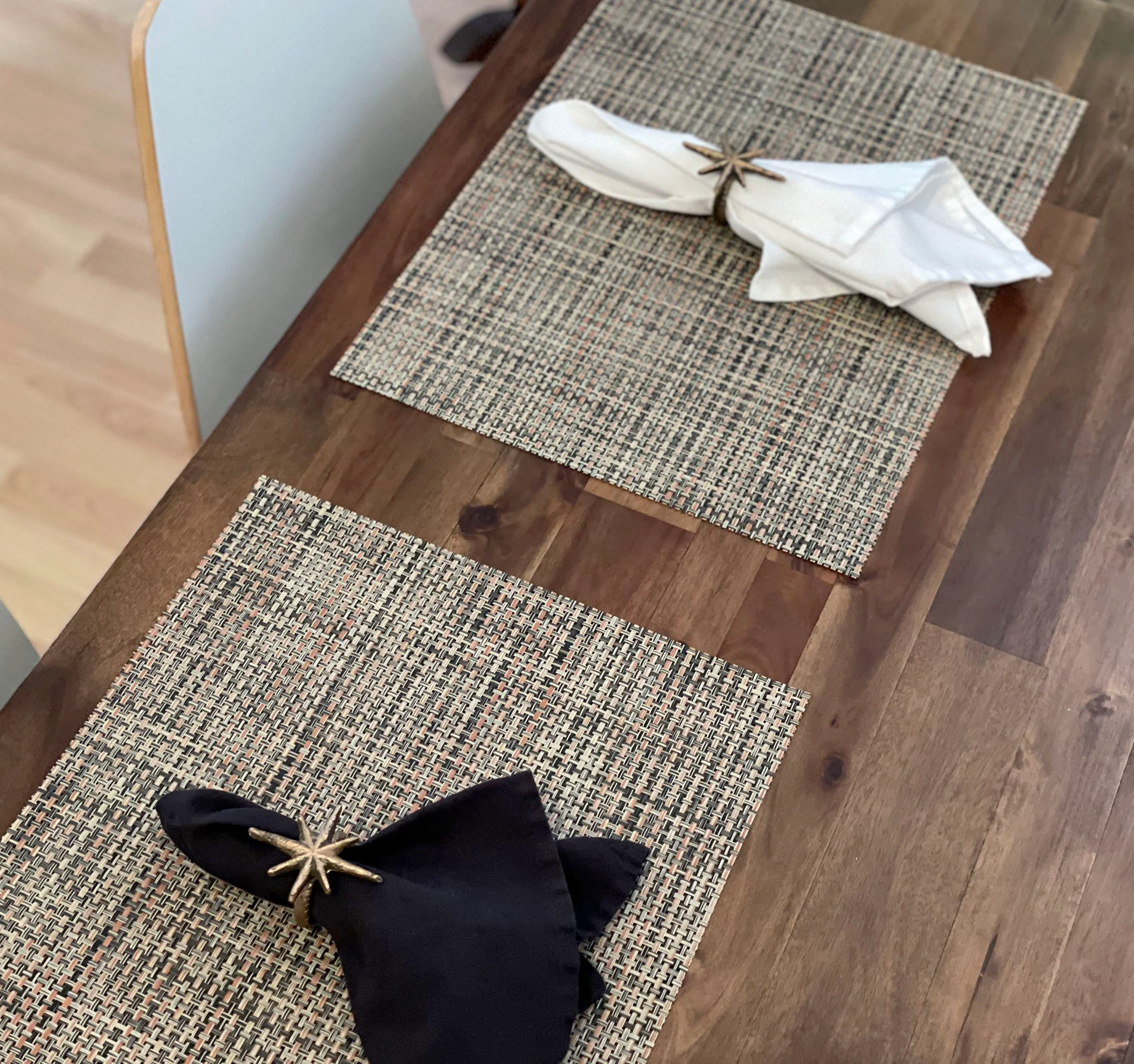 Set of 6 Gold Cast Iron Mid Century Modern Starburst Napkin Rings Dining Decor - Image 6